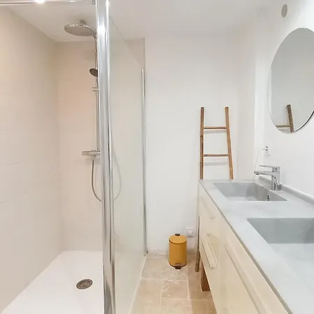 Holiday home Maison Moderne Centre-ville *