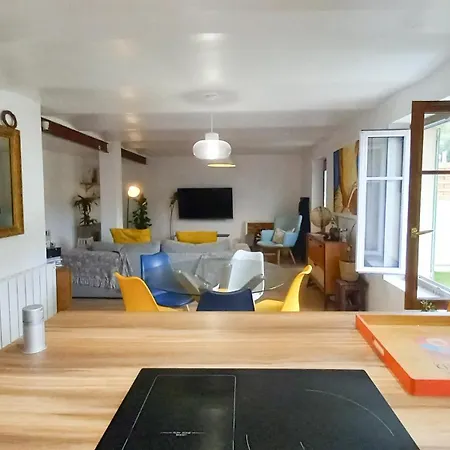 Maison Moderne Centre-ville Holiday home
